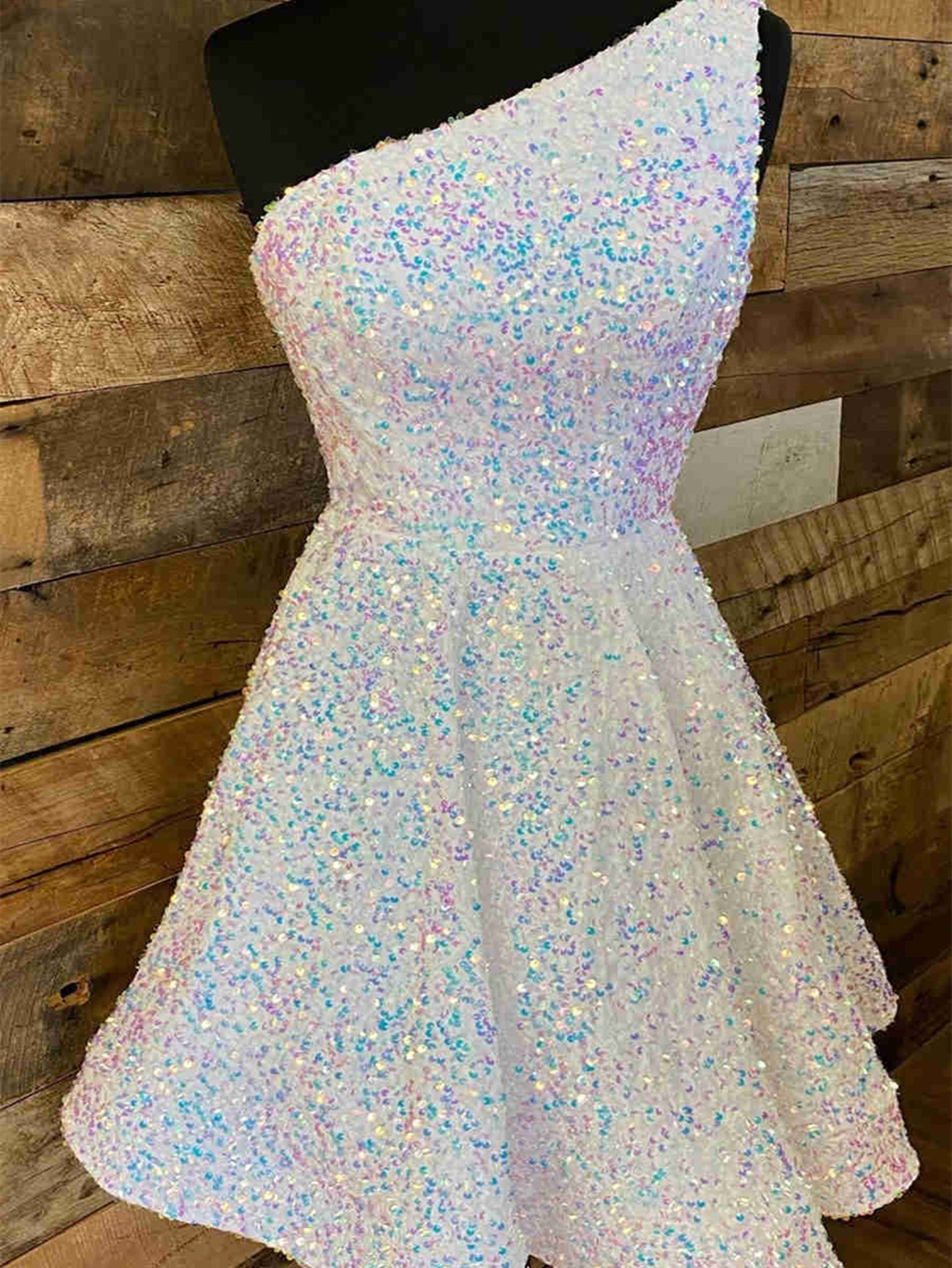 Vestido de fiesta azul rey corto de corte A con un solo hombro y graduación