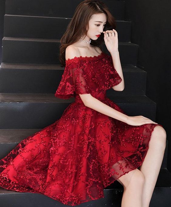 Burgundy Tulle Lace Short Homecoming Dress cg22257