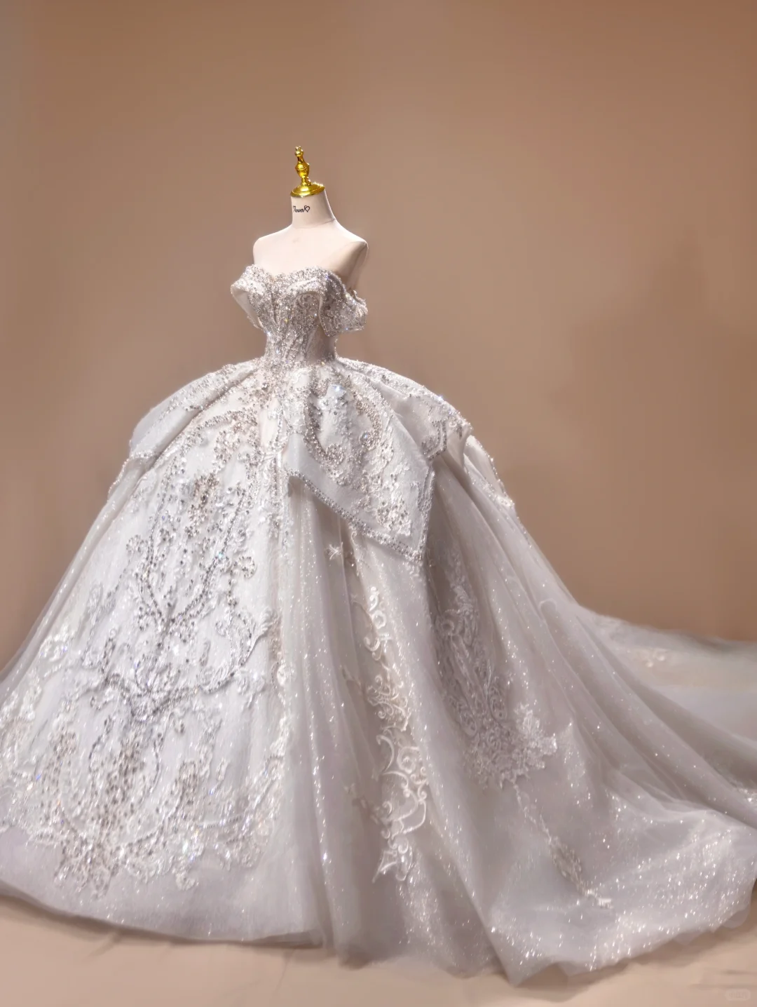 Vestido de novia estilo princesa, con hombros descubiertos y lentejuelas, manga corta, DH2787