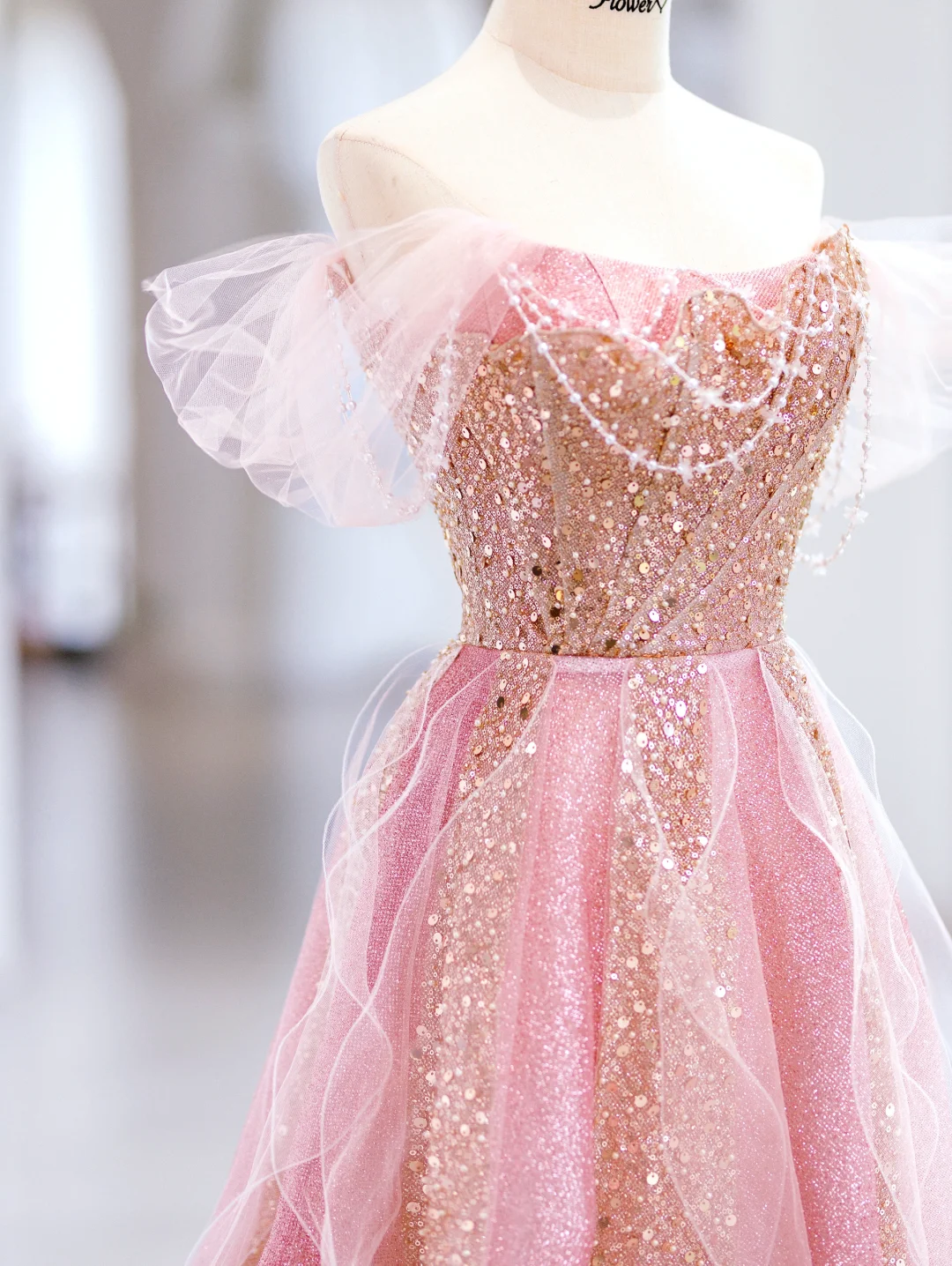 Hermoso vestido de noche largo de tul rosa con lentejuelas y hombros descubiertos, corte A, para fiesta, vestido de noche, vestido formal especial, vestido de graduación DH2798