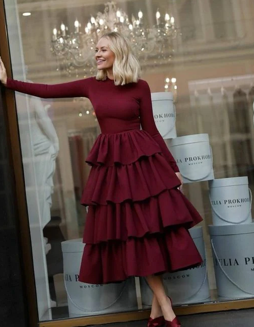 Burgundy Long Sleeves Prom Dress with Layered Skirt fg529