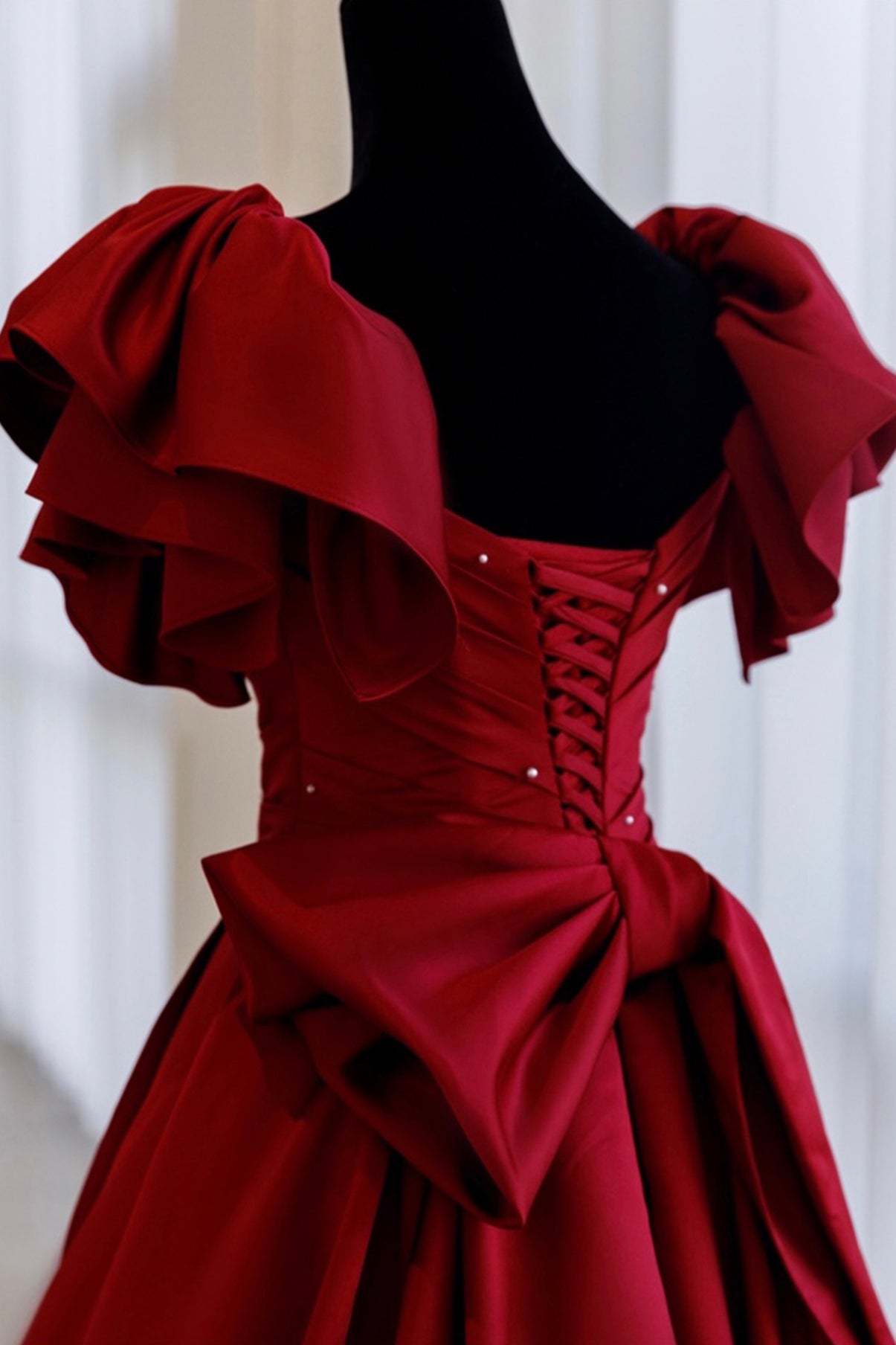 Burgundy Vintage Fashion Exquisite Beading A-Line Long Satin Ball Gown Evening Dress 8720