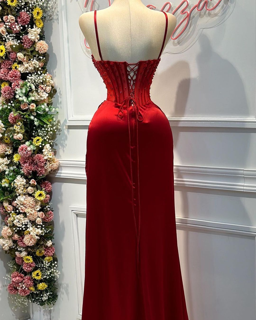 Vestido de fiesta rojo con espalda abierta y abertura, vestido de noche largo ajustado