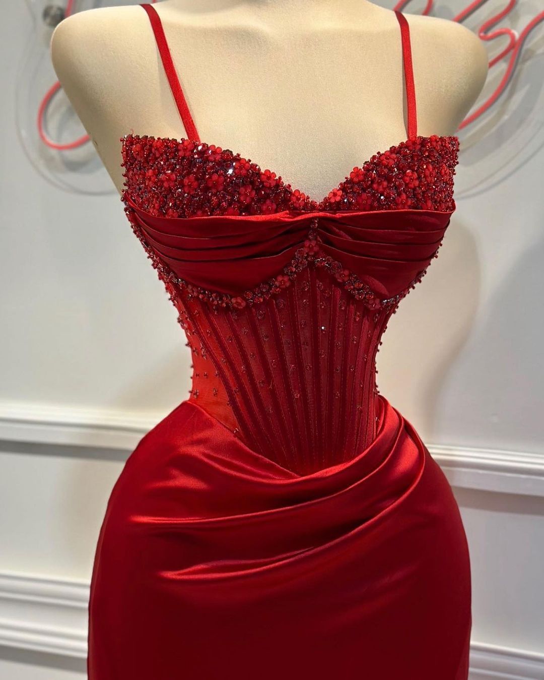 Vestido de fiesta rojo con espalda abierta y abertura, vestido de noche largo ajustado