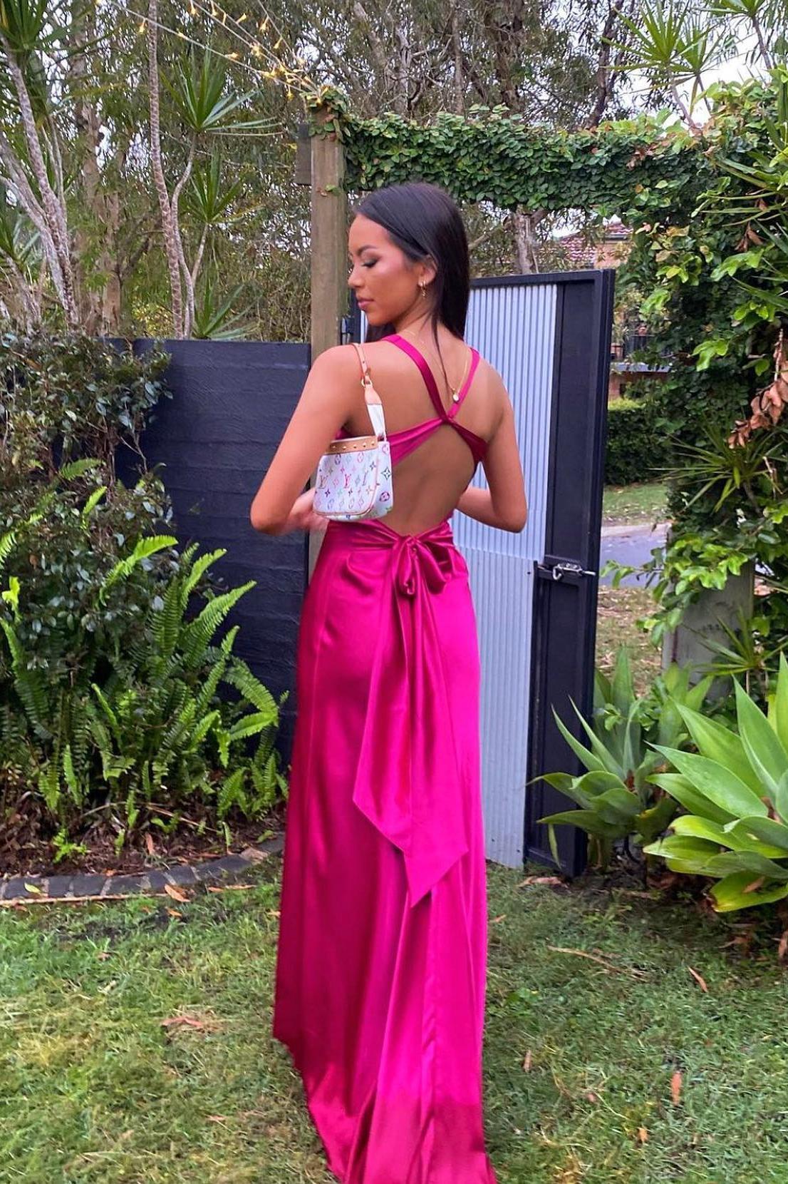 Vestido de fiesta de gala elegante con escote en V y lazo en la espalda de satén amarillo