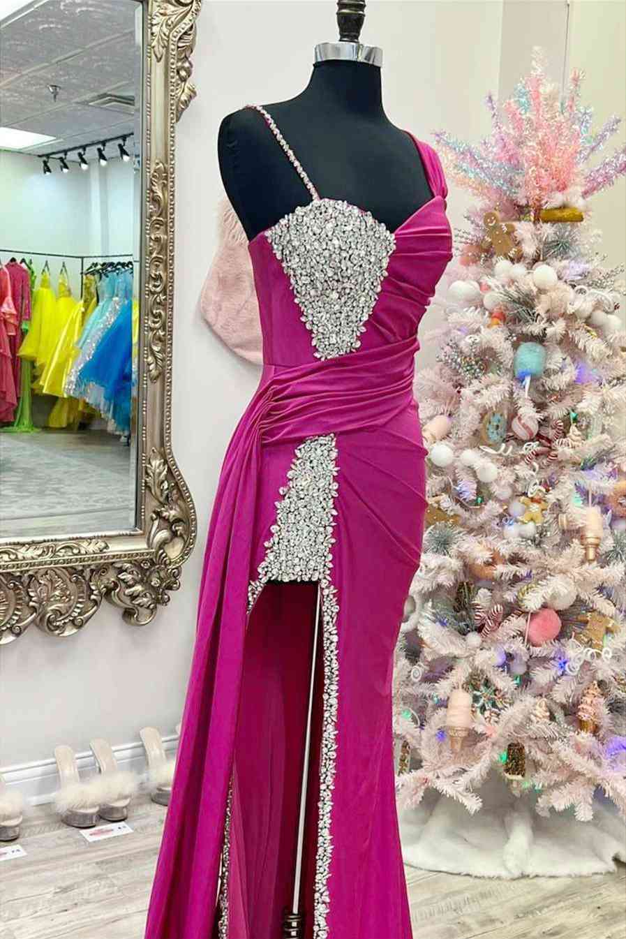 Elegante vestido de fiesta largo asimétrico con cuentas fucsia, vestidos de cena verdes