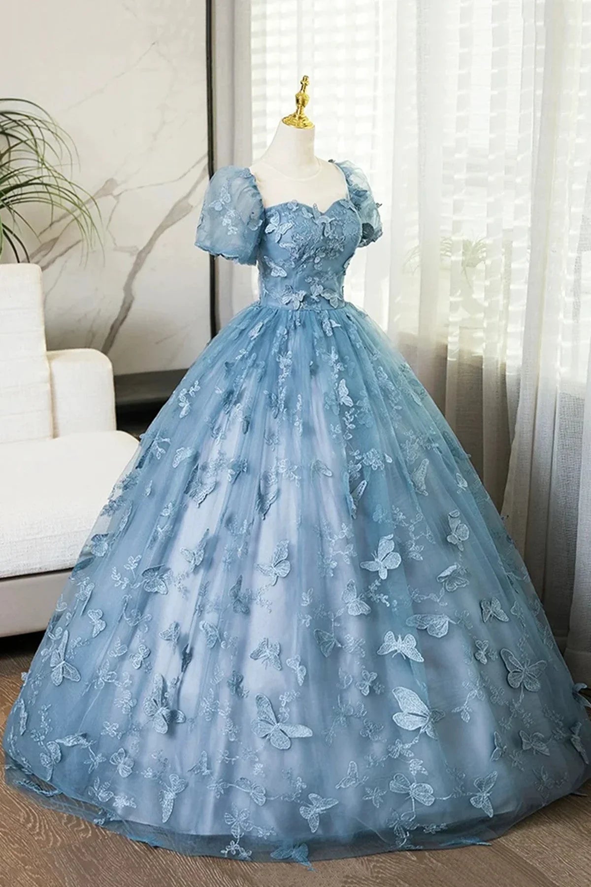 Precioso vestido de fiesta largo azul de manga corta con encaje de mariposa, vestido de fiesta azul TP1024