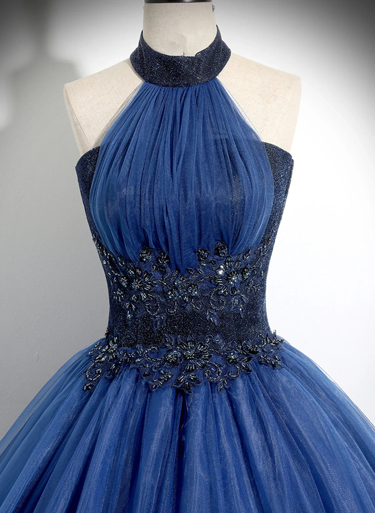 Vestido formal largo de tul azul marino con escote alto, vestido de fiesta azul marino TP1095