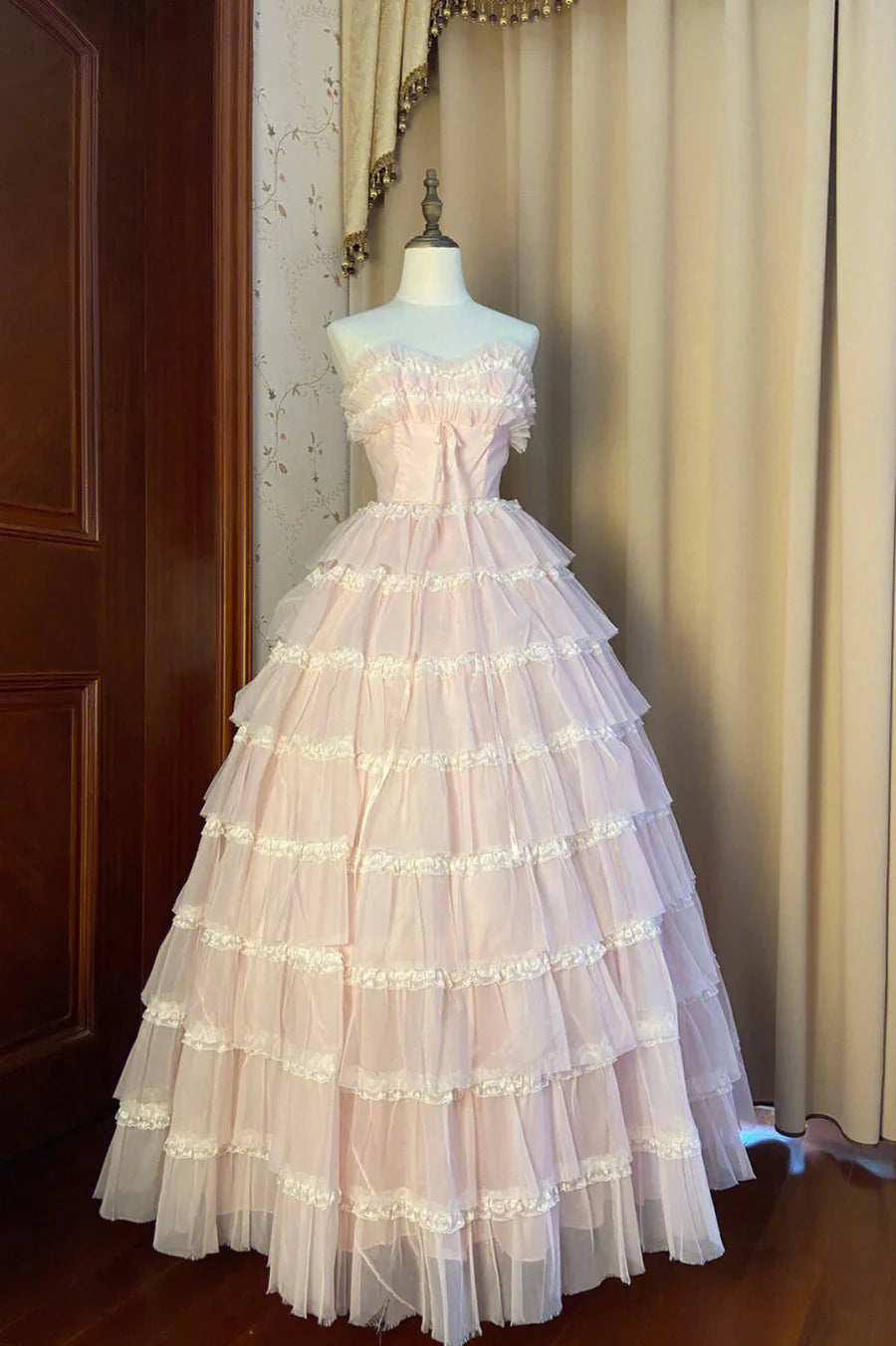 Vestido de fiesta largo de tul rosa sin tirantes y capas, vestido de fiesta glamuroso, vestido formal TP511