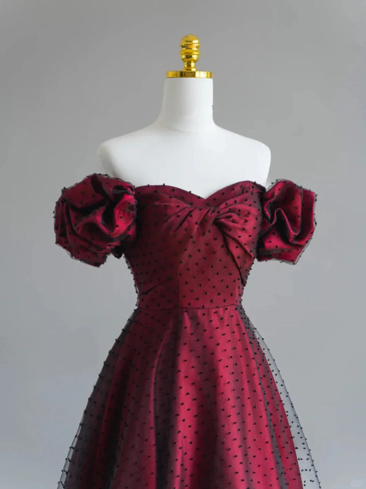 Vestido de fiesta negro y rojo con escote en forma de A y hombros descubiertos, corte en forma de corazón, TP980