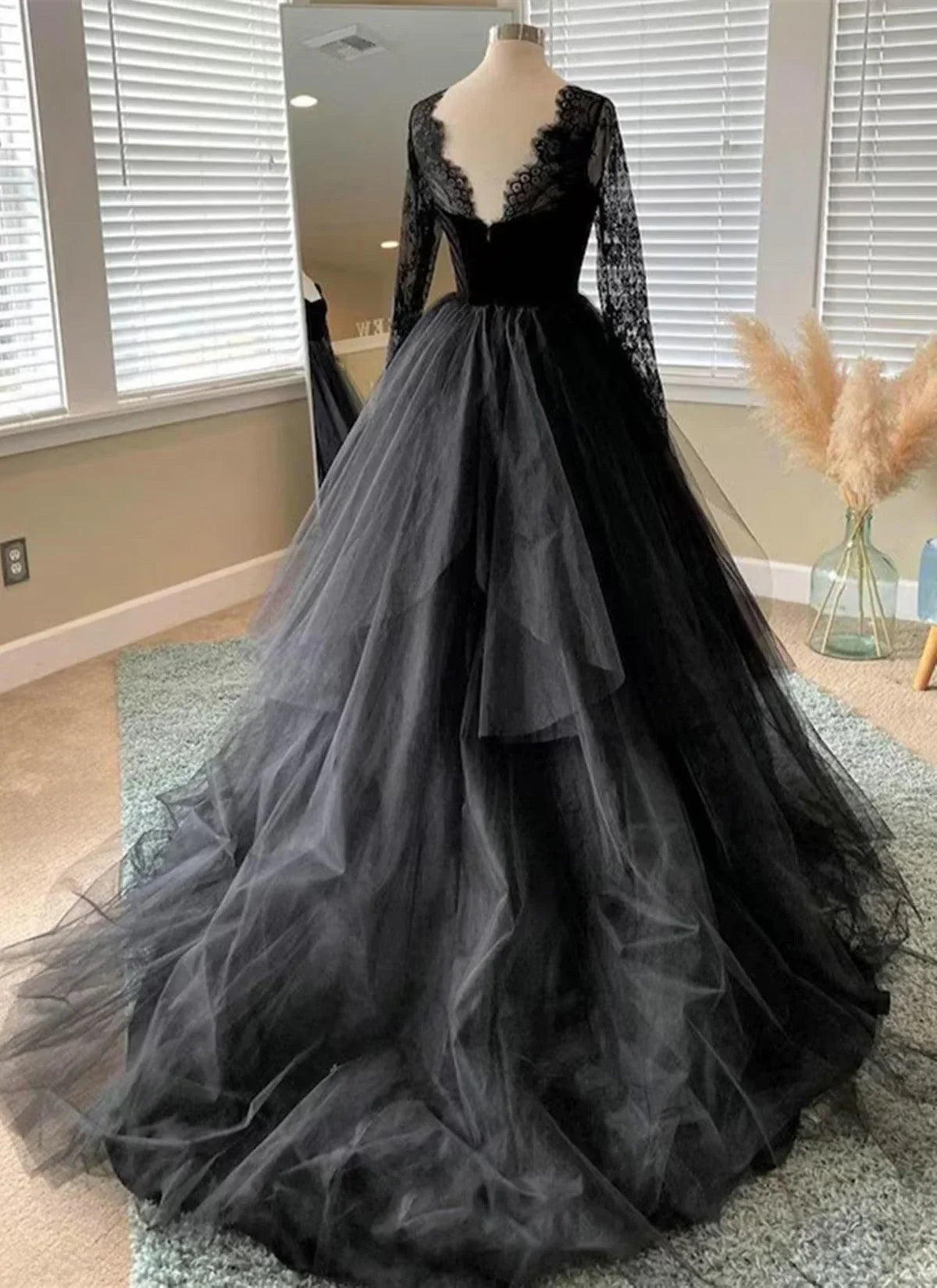 Vestido formal negro de tul con mangas largas de encaje y corte en A, vestido de fiesta negro TP982