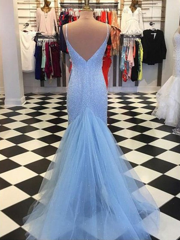 Vestidos de fiesta con lentejuelas azul claro y tirantes finos
