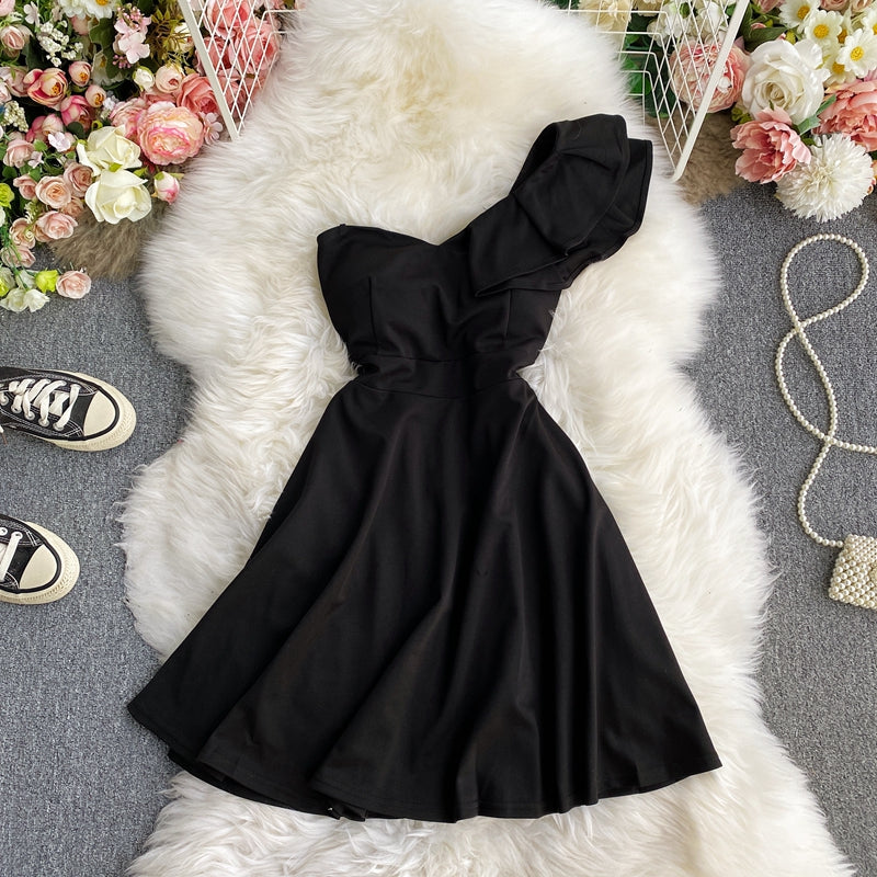 Off shoulder Hepburn lotus leaf dress 2732
