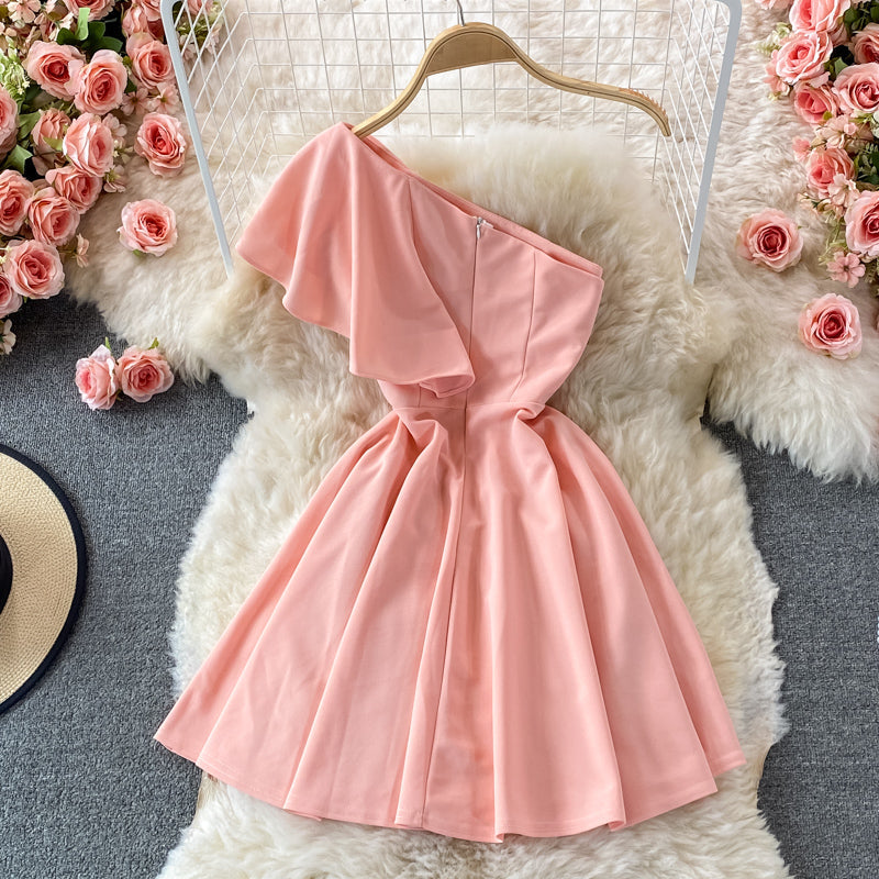 Short skirt with off shoulder, high waist and belly covering 2903