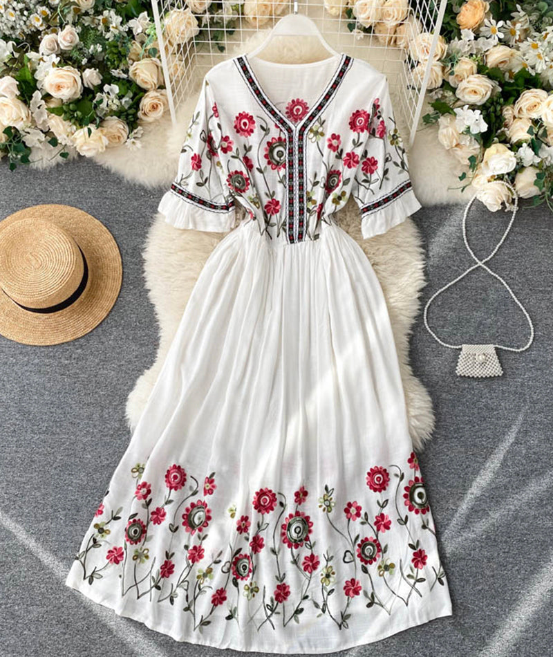 A line v neck embroidery dress 992