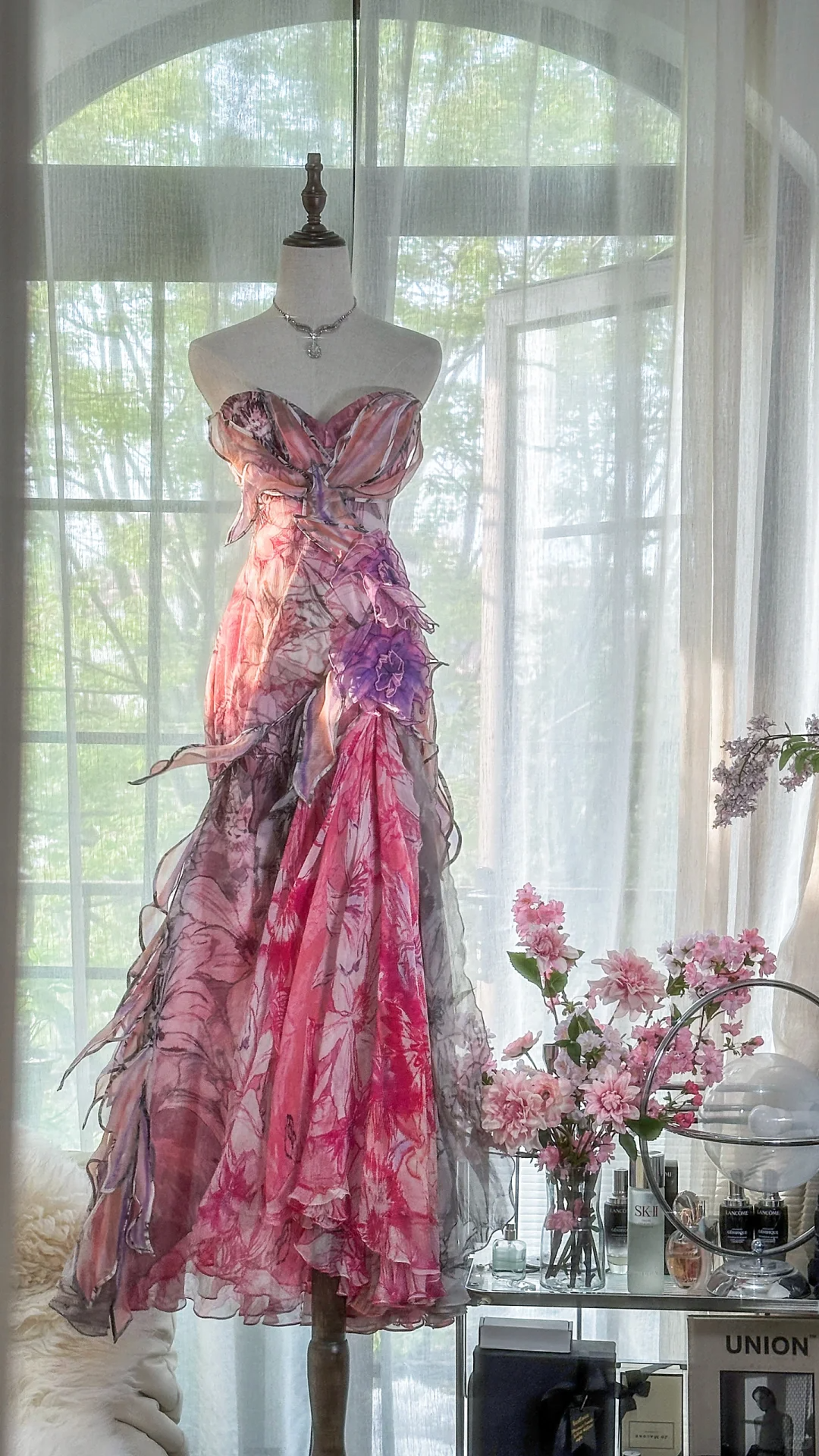 Vestido de noche romántico de gasa con escote en forma de A, estilo vintage floral, sin tirantes, TP4009