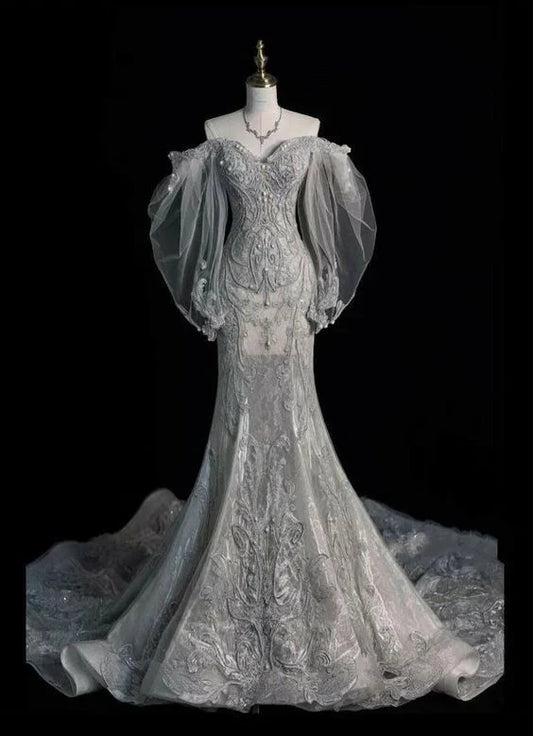 White solid gorgeous fashion elegant floral beaded applique delicate lace A-line long tulle floor length long tail evening gown ball gown wedding dress gh3696