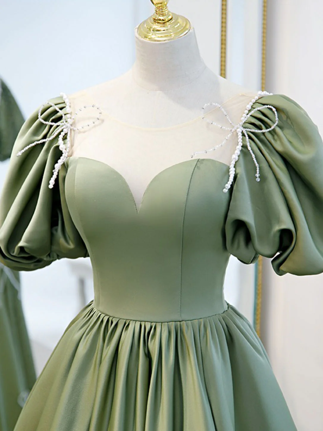 Vestido de fiesta de satén verde retro con escote corazón, manga corta, diseño con cordones, corte A, TP4075