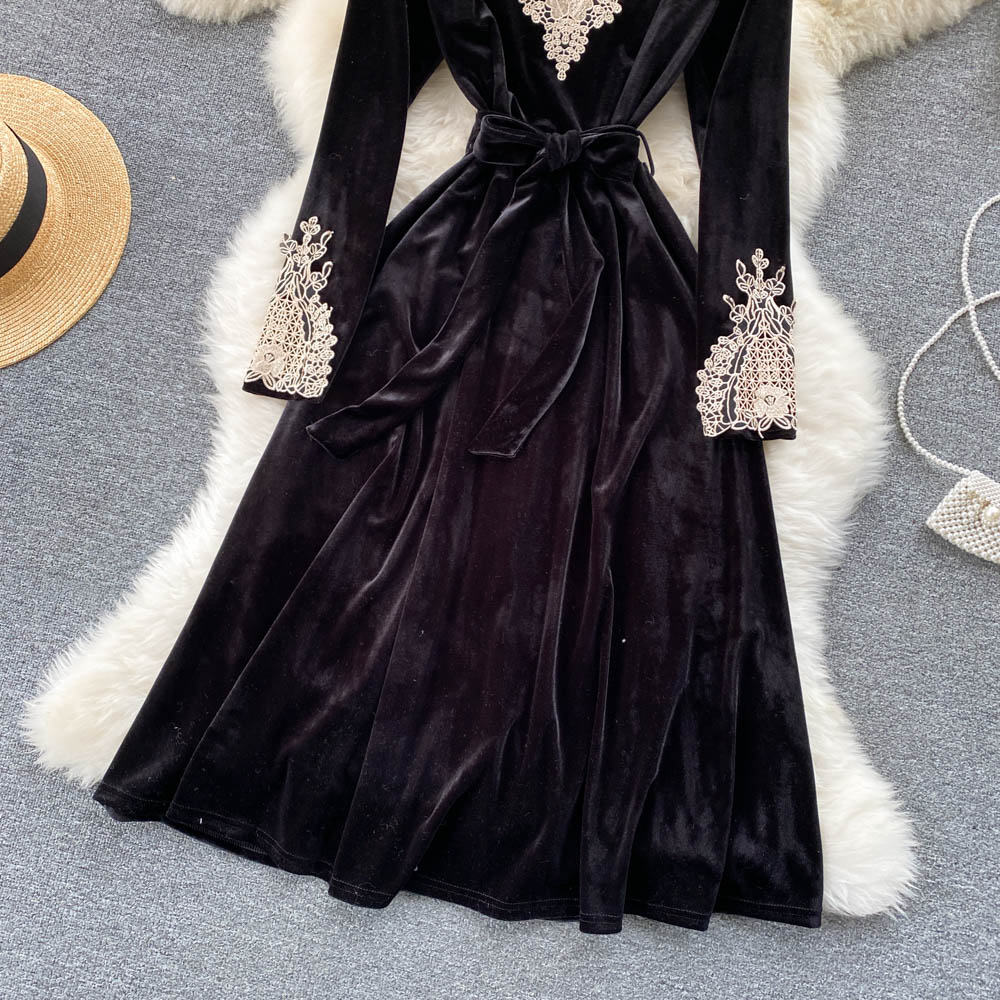 Black Velvet Lace Long Sleeve Dress Fashion Dress  10846
