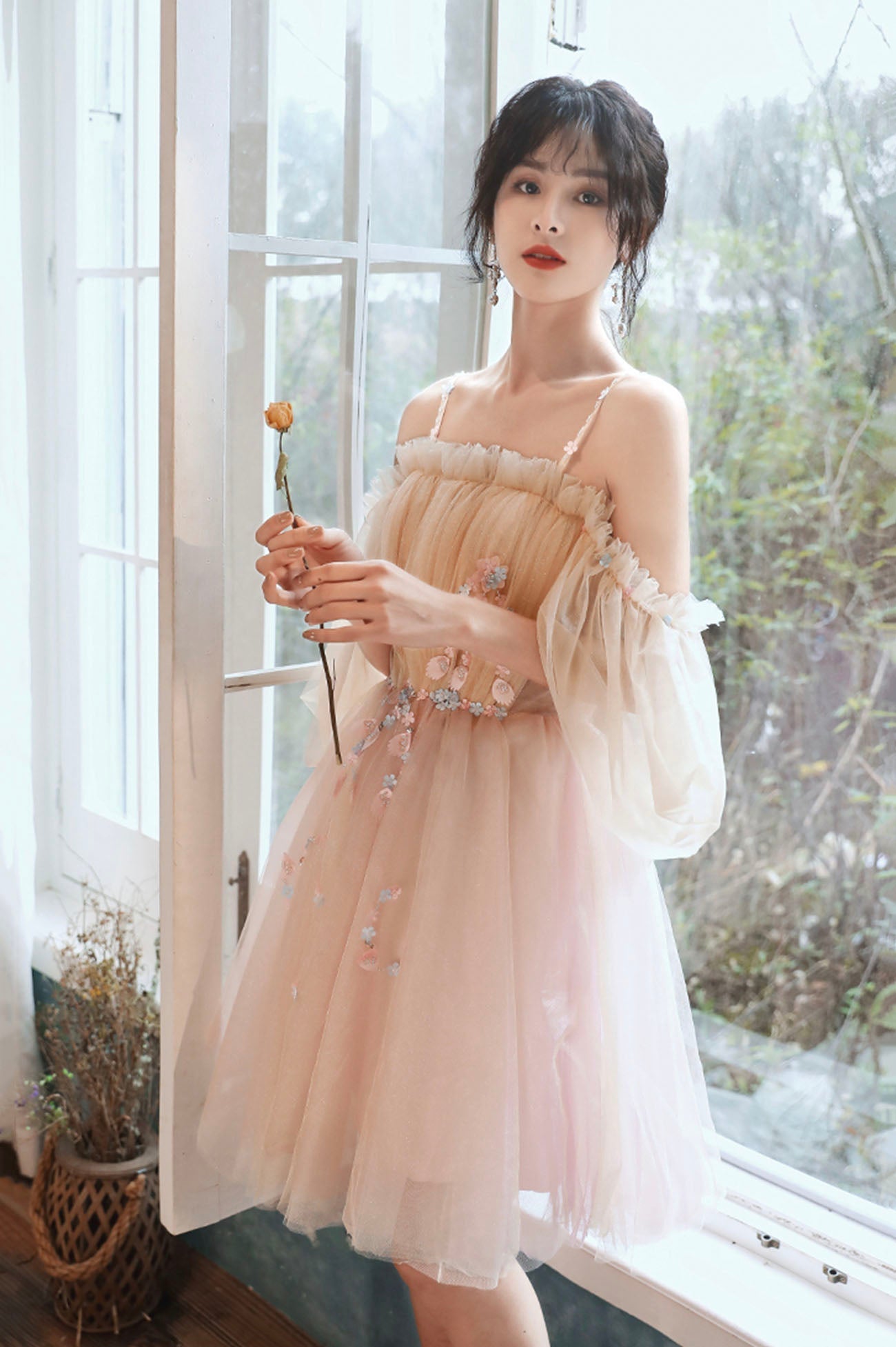Pink Tulle Short A-Line Prom Dress, Lovely Spaghetti Straps Homecoming Party Dress