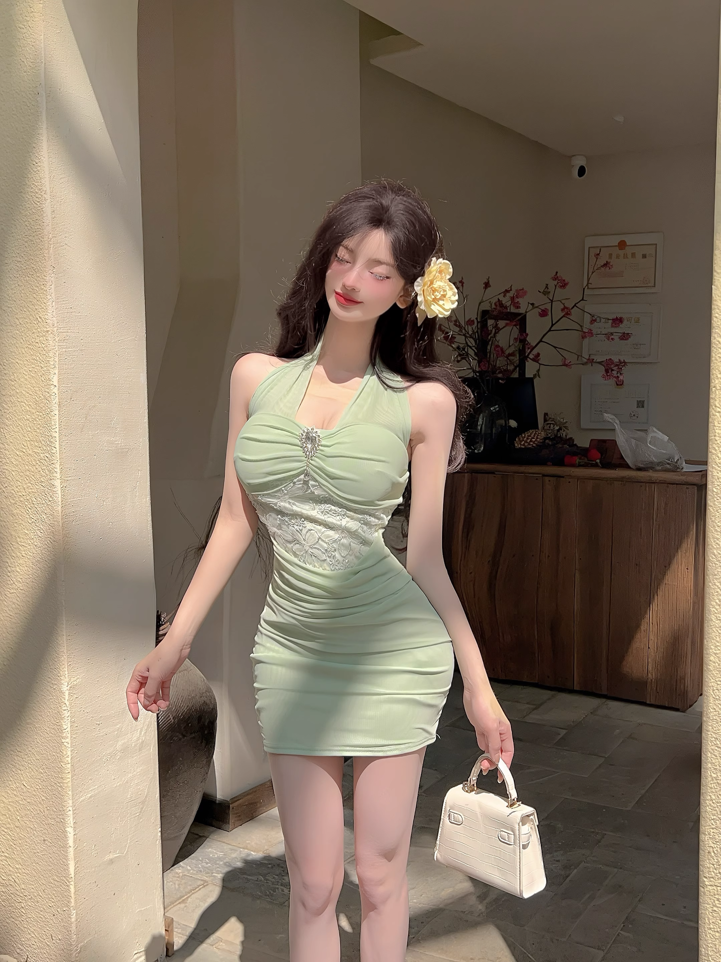 New Style Light Green Appliqued Tight Design A-line Halter Homecoming Dress TP3704