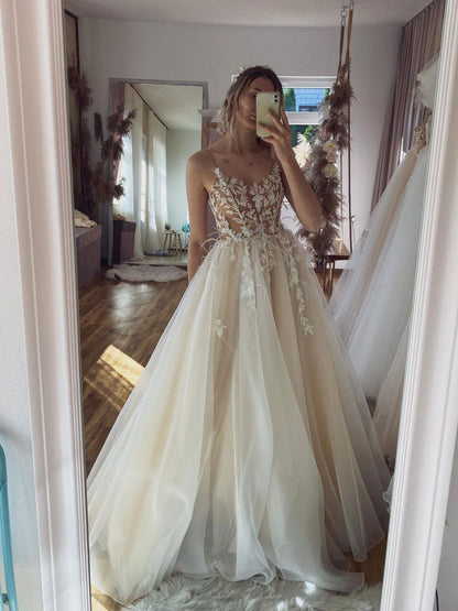 Champagne A-line Tulle Strapless Wedding Dresses, Beach Bridal Gown PW468