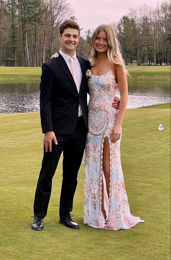 White gorgeous shiny exquisite beaded spaghetti strap sequined backless long chiffon ball gown prom dress evening gown holiday party dress gh2799