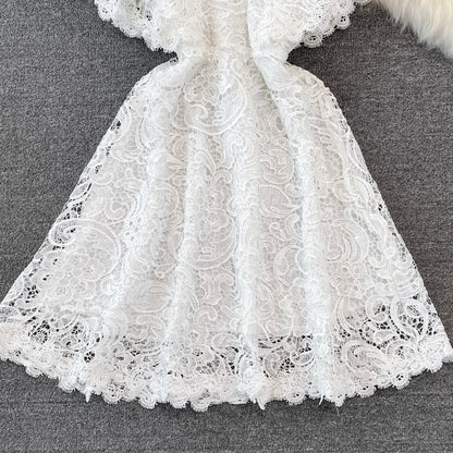 V-neck waistband shows thin, flying sleeve A-line lace dress  11200