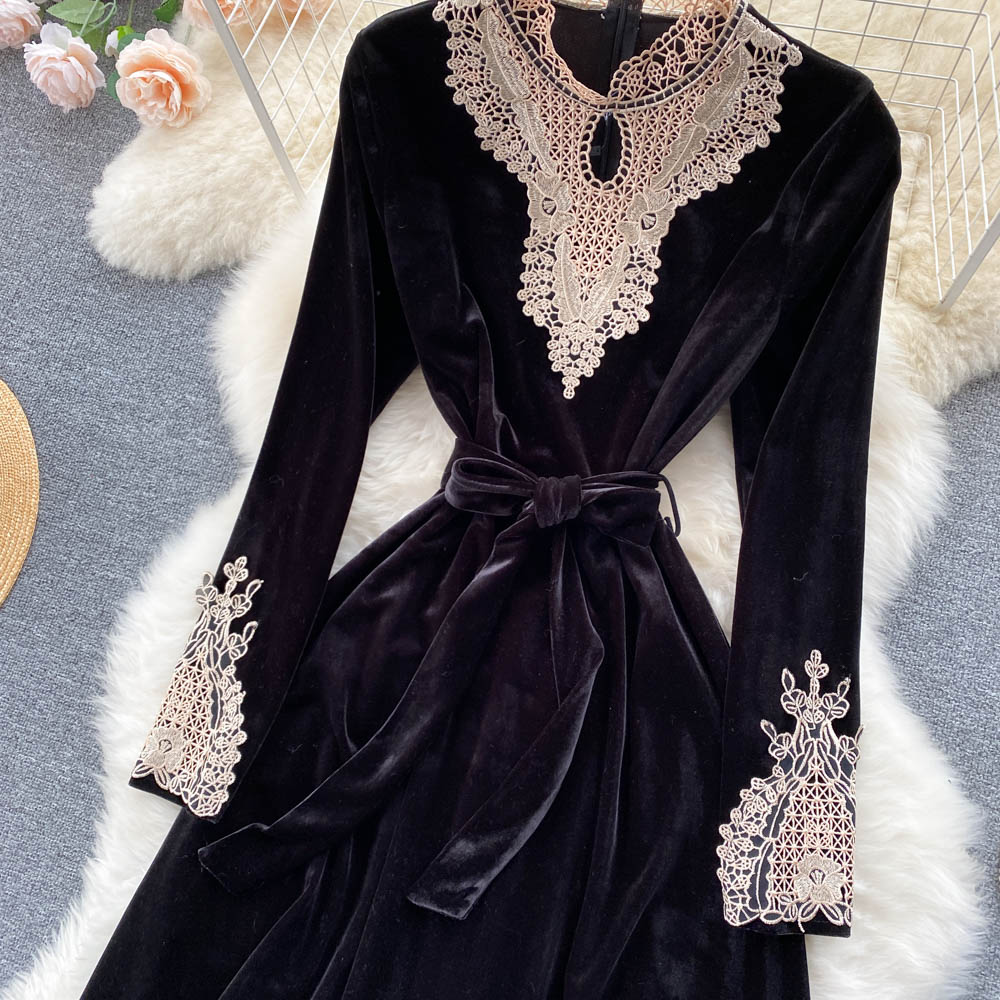 Black Velvet Lace Long Sleeve Dress Fashion Dress  10846
