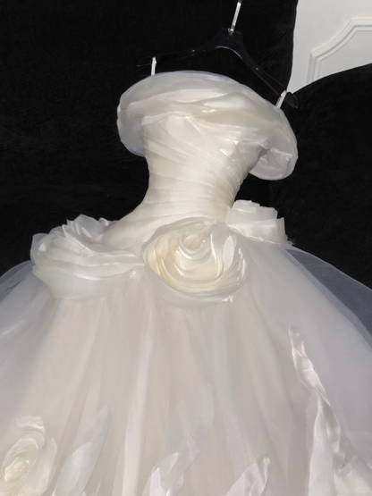 Elegant Ivory 3D Flowers Design A-Line Tulle Wedding Dress Prom Dress Evening Dress Ball Gown TP4221