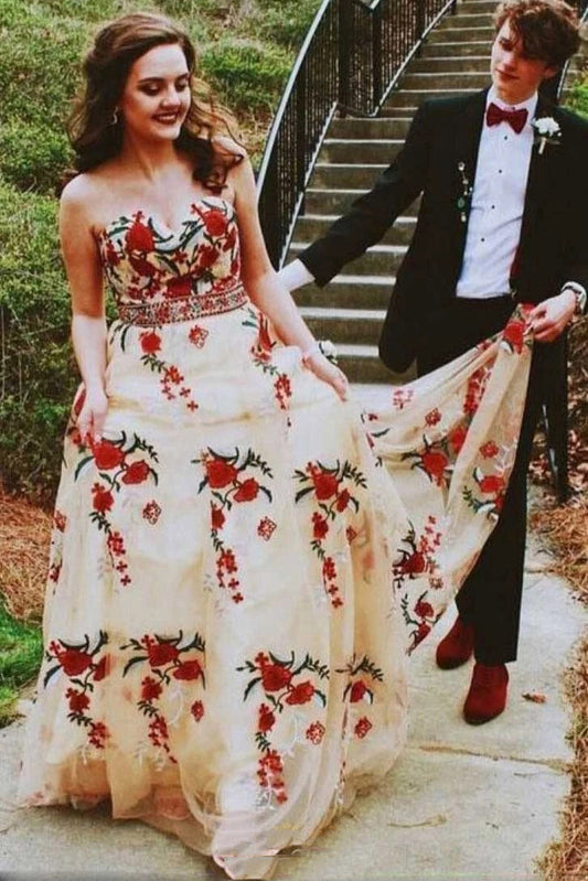 Sweetheart Embroidered Appliques Sleeveless Long Prom Dress MP1158