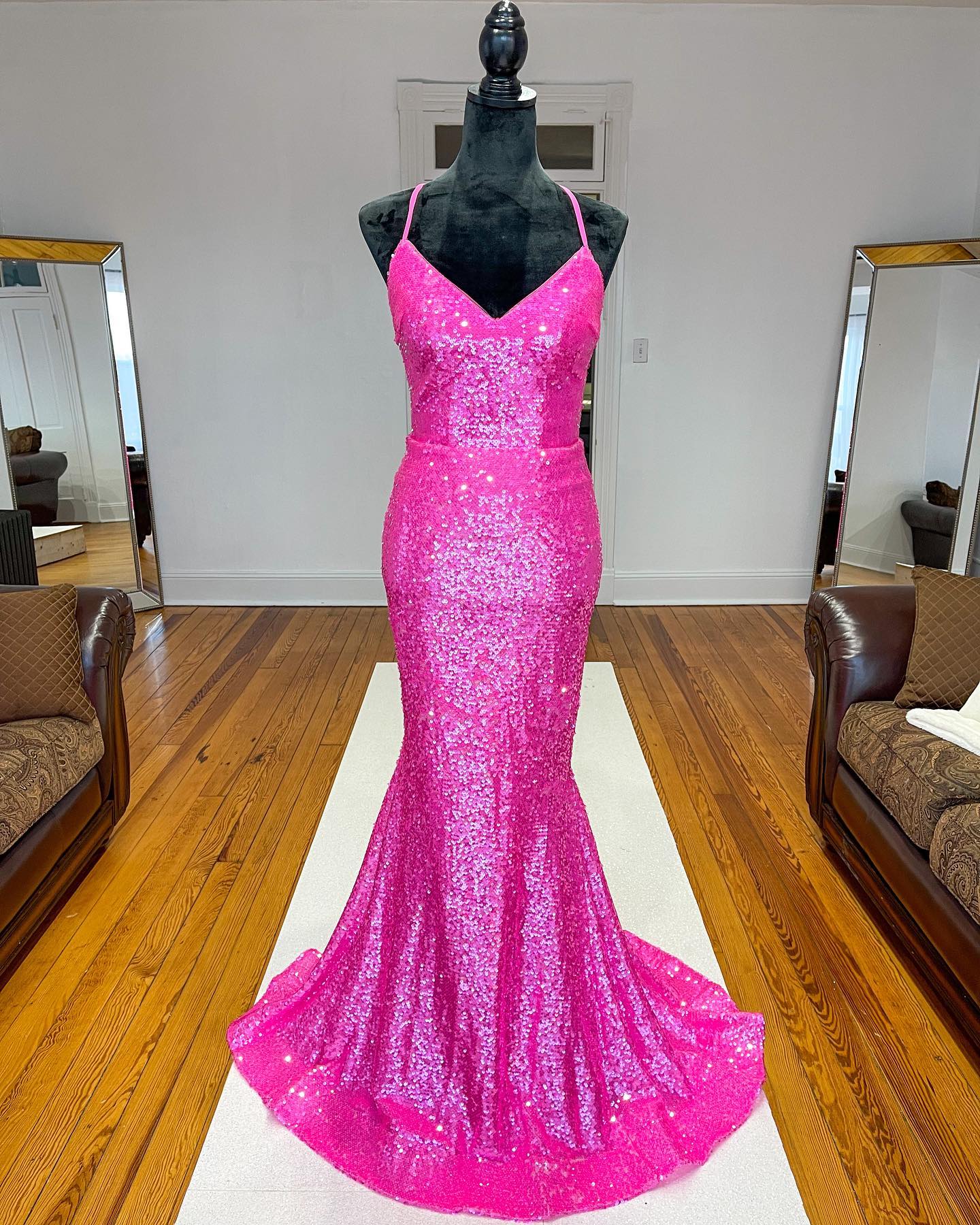 Vestido largo formal de sirena con lentejuelas naranjas brillantes y vestido de fiesta