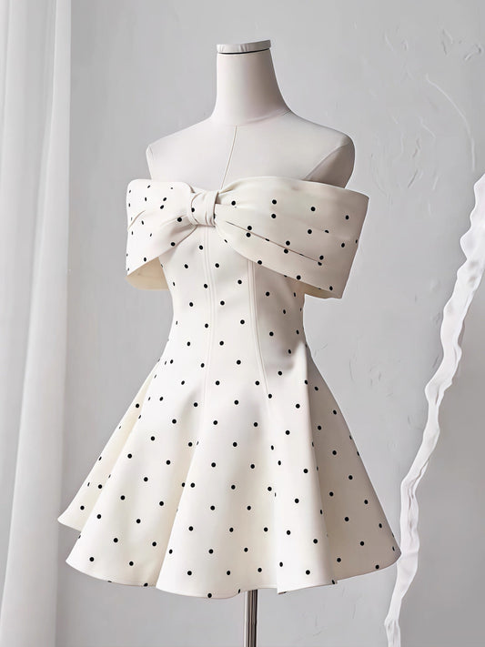 Vestido corto de satén con lunares negros, corte A, hombros descubiertos, para fiesta de graduación, Hoco Dresses DH2772