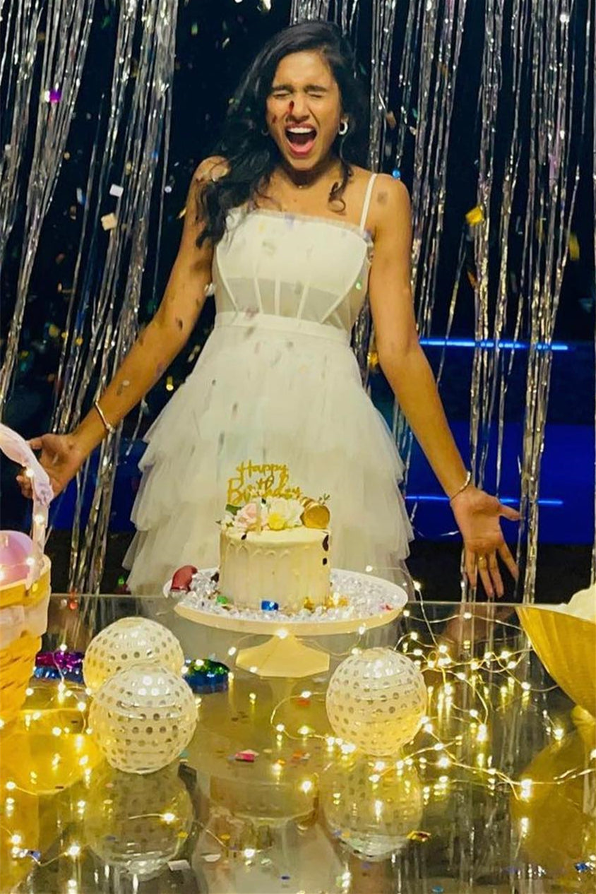 Vestido de fiesta de tul con volantes multicapa y tirantes blancos, vestido semiformal corto