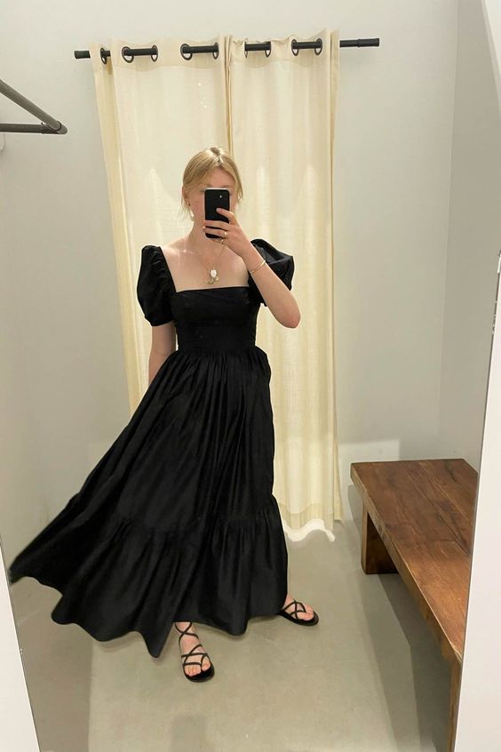 Vestido midi informal de satén negro para fiesta de graduación y noche