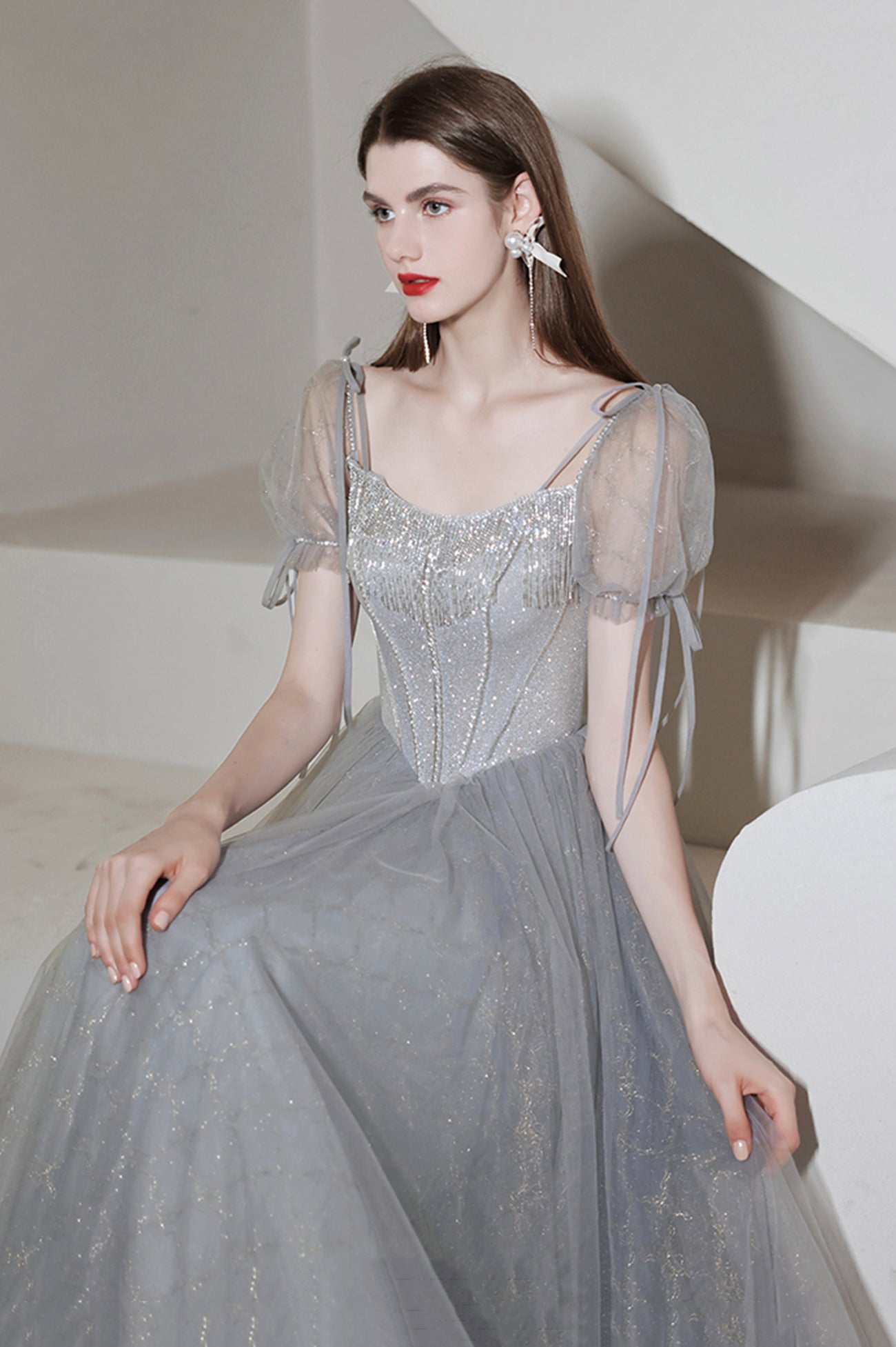 Gray Tulle Sequins Short Prom Dress, A-Line Short Sleeve Homecoming Party Dress