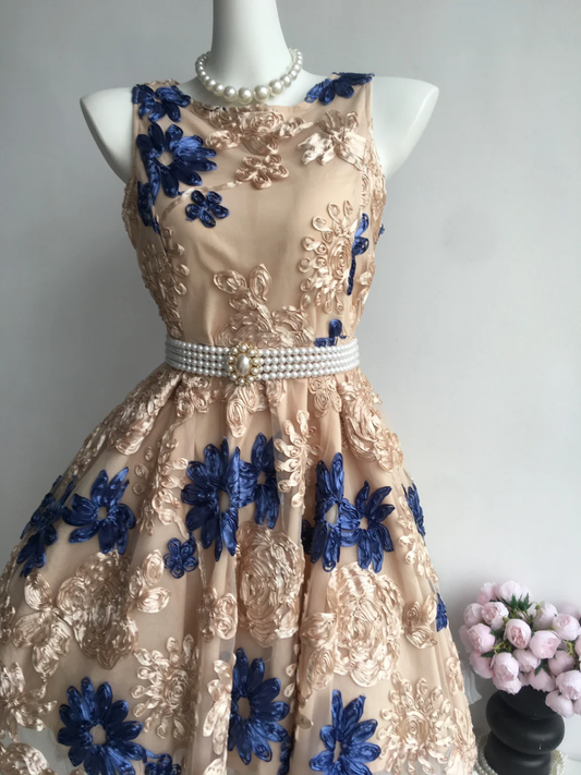 Retro Floral Applique Pearl Belt Design A-line Elegant Homecoming Dress Birthday Dress Party Dress TP4173