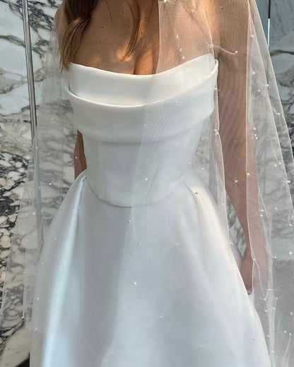 Vestidos de novia de satén blanco para playa, sencillos, con cola, color marfil dividido