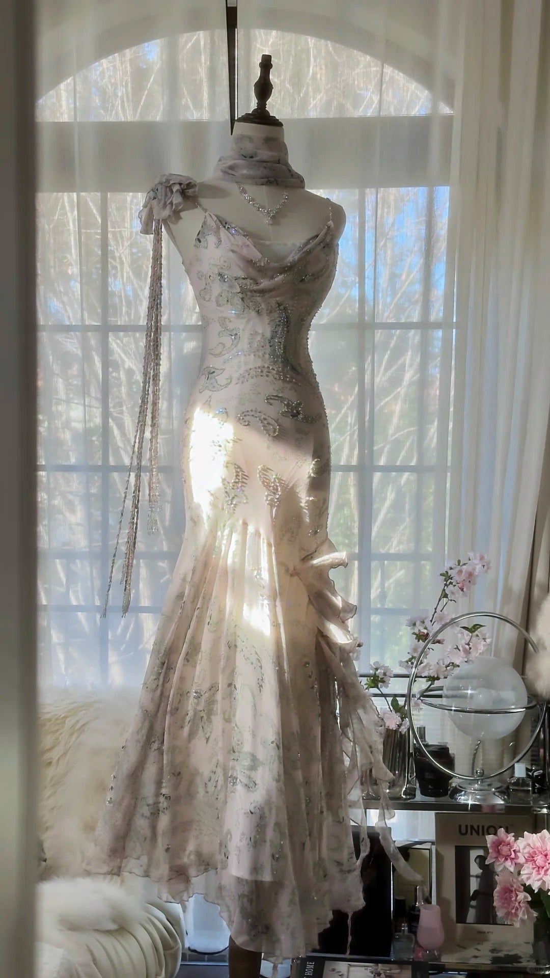 Pink Romantic Fashion Elegant Exquisite Beaded Spaghetti Straps Long Tulle Chiffon Ruffle Ball Gown Evening Dress Party Dress gh4057