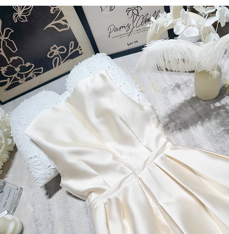 Beautiful Champagne Satin Lace Bow Design A-line Sleeveless Homecoming Dress TP3772