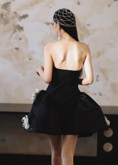 Black Sexy A Line Sweetheart Neck White Appliques Satin Short Homecoming Dress Cocktail Dress SH3575