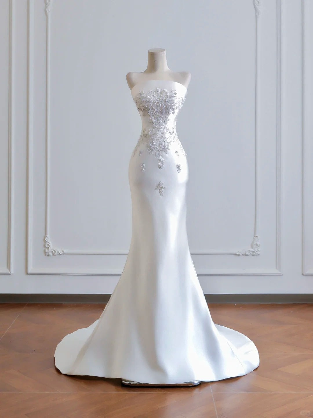 shopuniqlos--White exquisite beaded long satin prom wedding dress gh5483