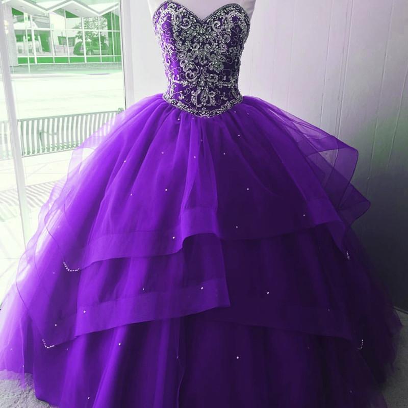 Vestidos de quinceañera de lujo con corpiño de cuentas de cristal, corsé y organza en capas