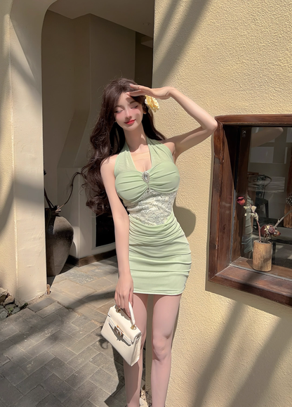 New Style Light Green Appliqued Tight Design A-line Halter Homecoming Dress TP3704