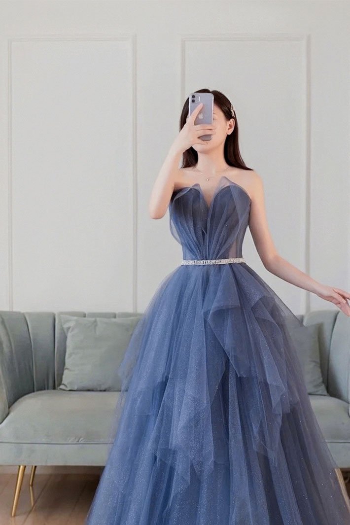 Vestido de fiesta largo de tul con escote en forma de corazón azul, vestido formal de tul azul