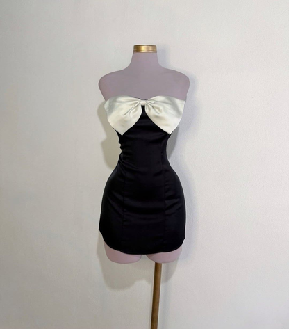 Cute Black Strapless Sheath Short Cocktail Dress Formal Homecoming Dress With Bow S764
