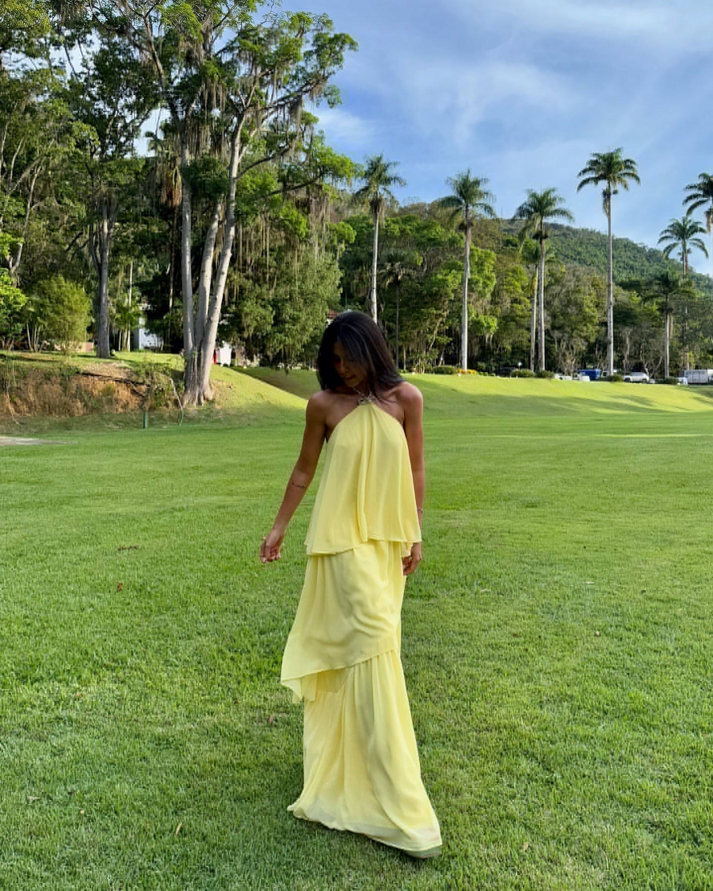 Vestido de fiesta amarillo de corte A, de gasa, con volantes y capas, informal