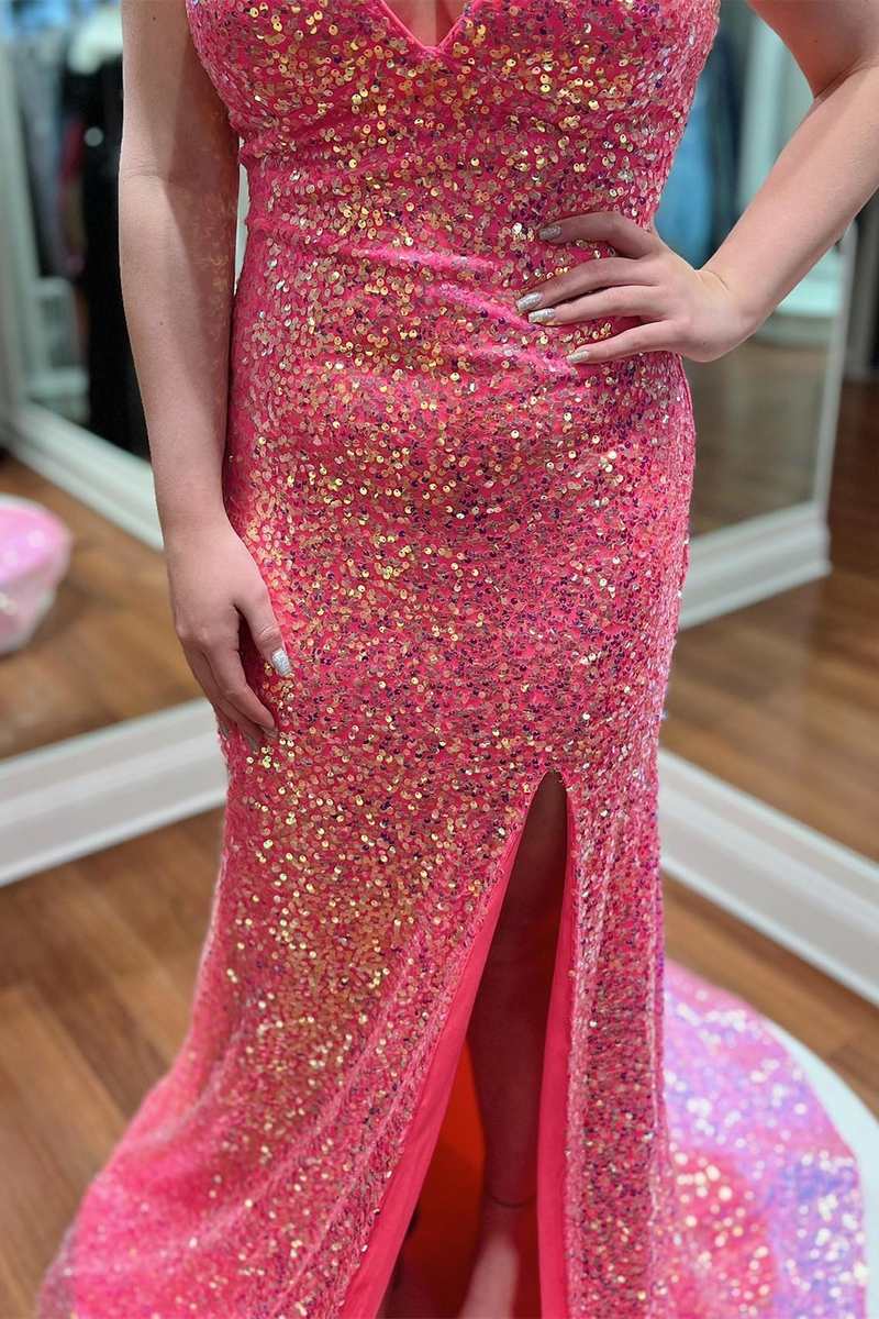 Impresionante vestido de noche largo estilo sirena con escote en V y lentejuelas rosas, con abertura en la pierna.