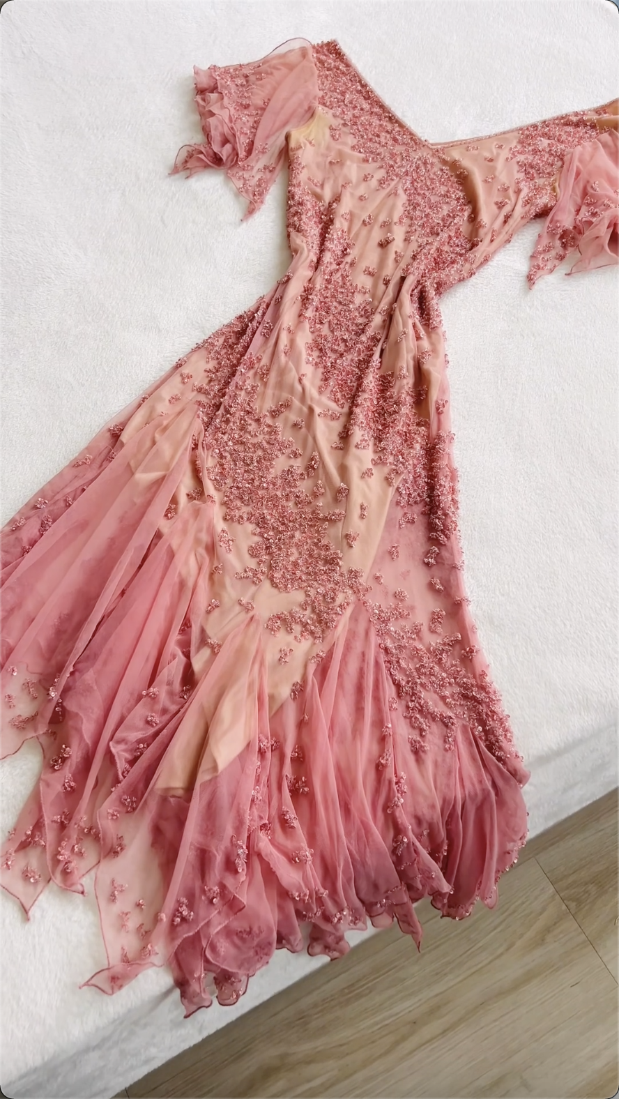 Beautiful fairytale dress🧚🏻