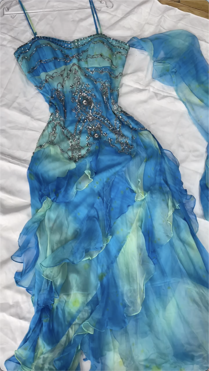 Beautiful fairytale dress🧚🏻